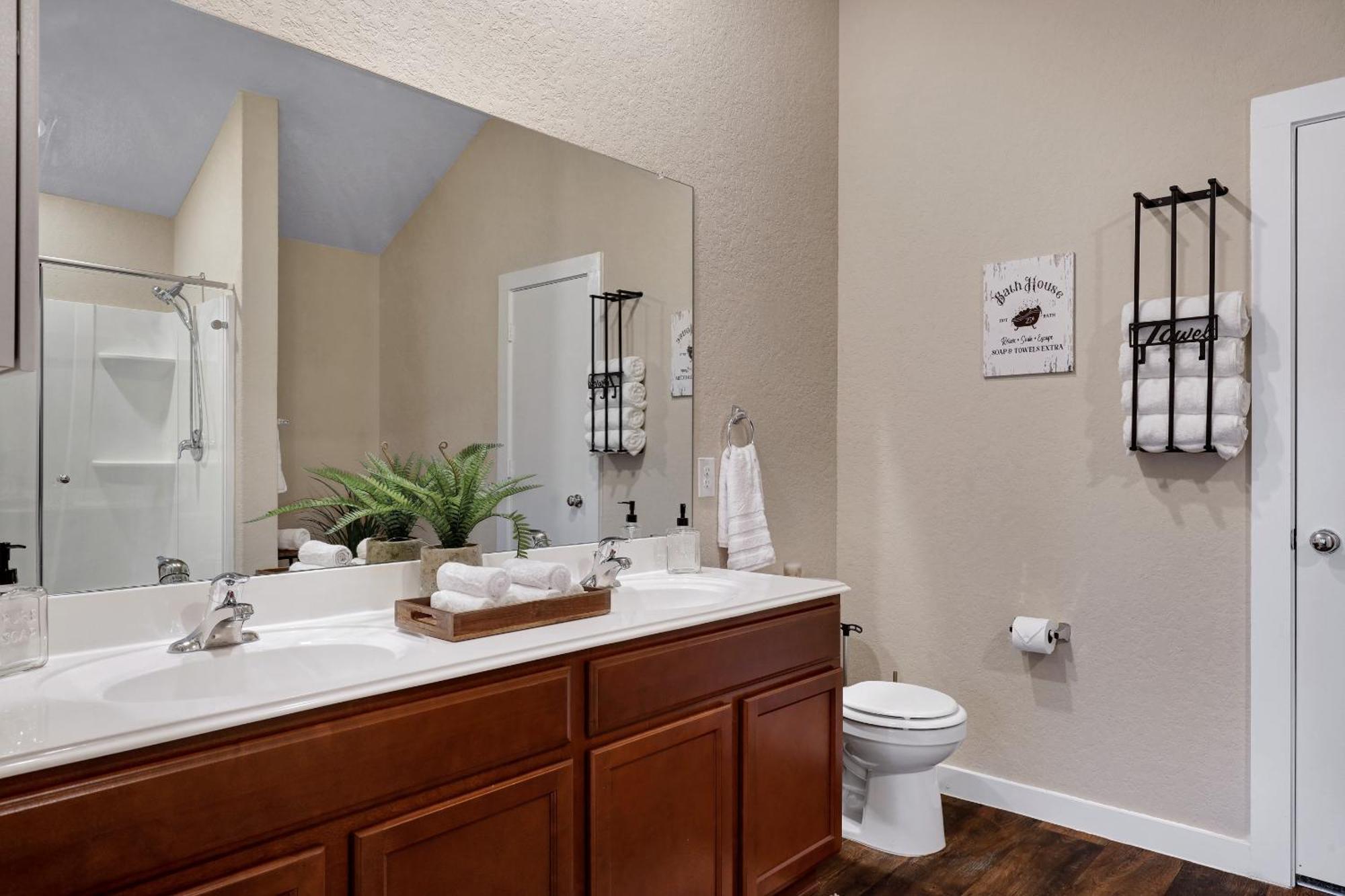 Speakeasy - A Birdy Vacation Rental San Antonio Bagian luar foto