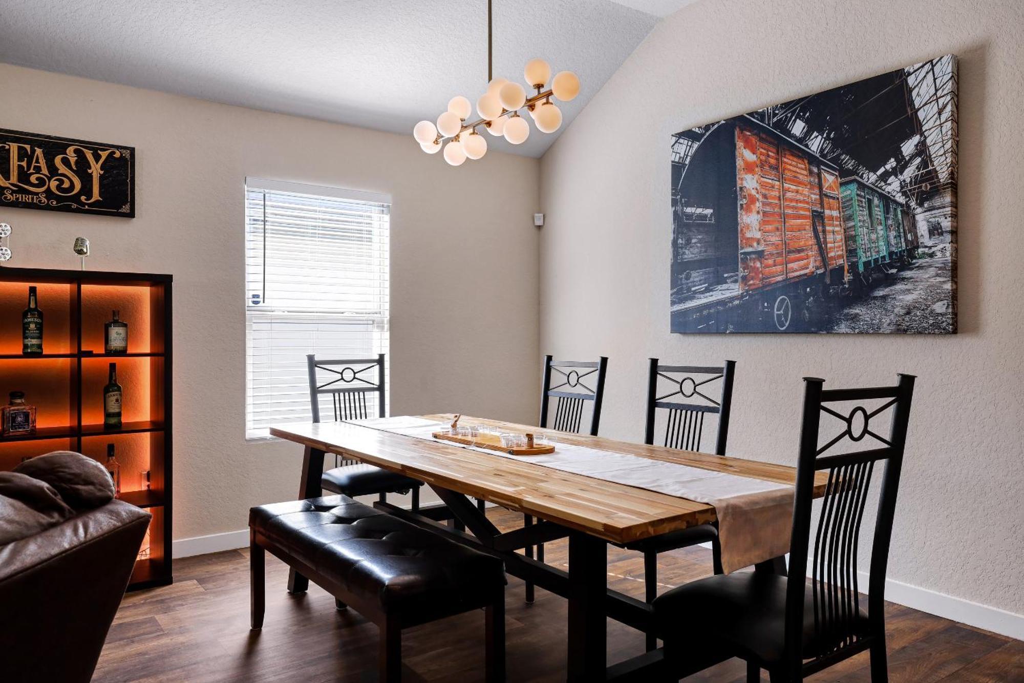 Speakeasy - A Birdy Vacation Rental San Antonio Bagian luar foto